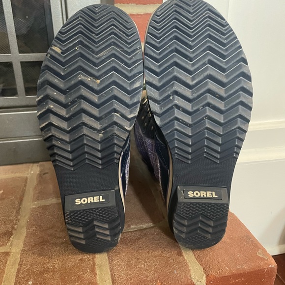 Sorel Tofino II Big Kid Size 7 Boots - Picture 5 of 8